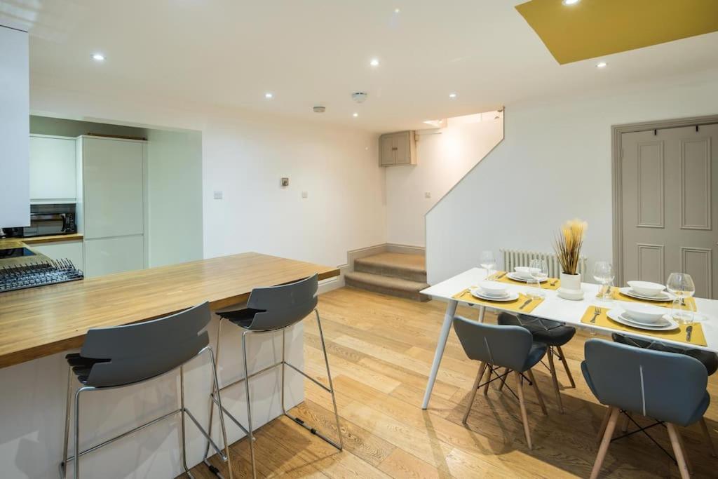 Superb Retreat Central Next Tube Appartement Londen Buitenkant foto