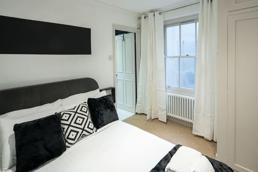 Superb Retreat Central Next Tube Appartement Londen Buitenkant foto