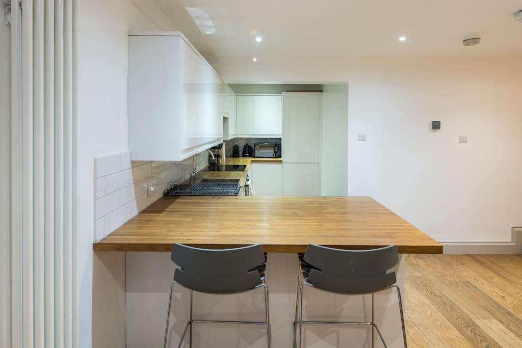 Superb Retreat Central Next Tube Appartement Londen Buitenkant foto