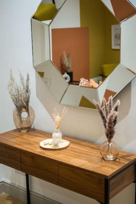 Superb Retreat Central Next Tube Appartement Londen Buitenkant foto