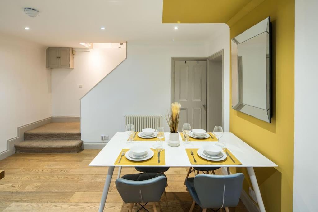 Superb Retreat Central Next Tube Appartement Londen Buitenkant foto